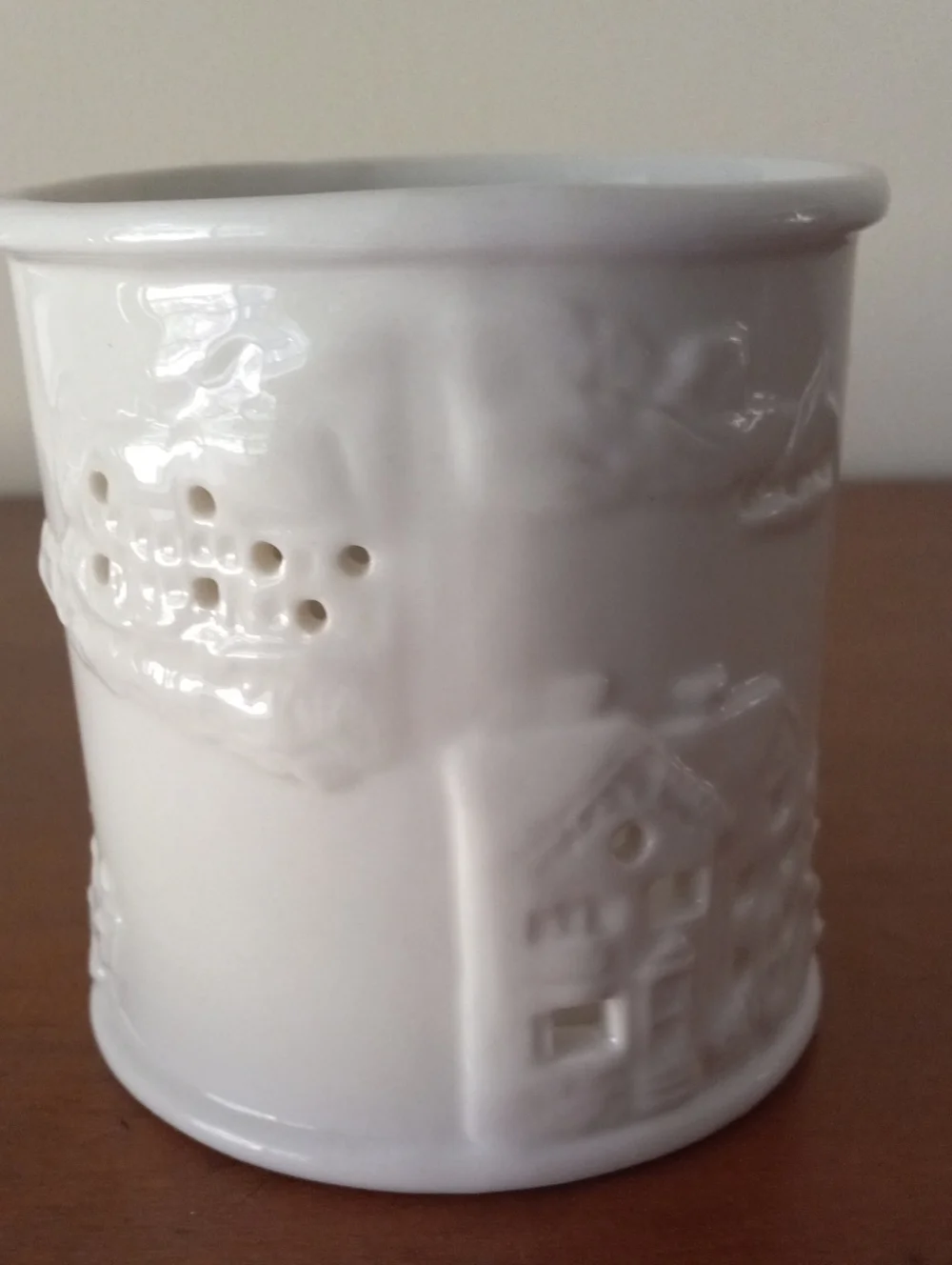 None glossy white